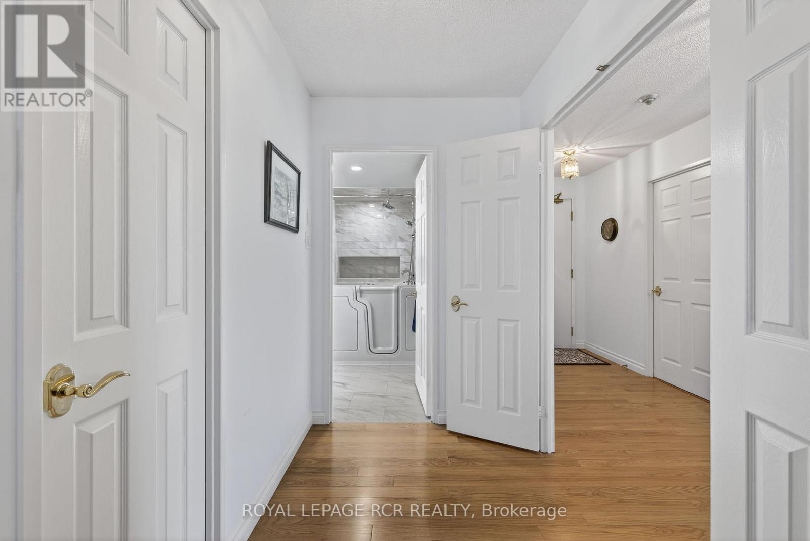 213 - 14924 Yonge Street, Aurora, Ontario  L4G 6H7 - Photo 27 - N12747746