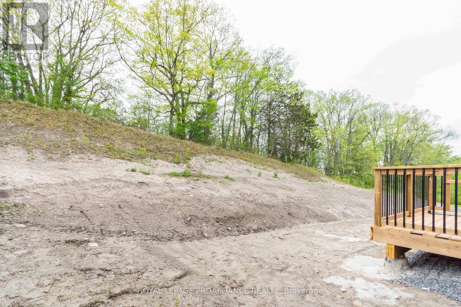 61 Meagan Lane, Quinte West, Ontario  K0K 2C0 - Photo 27 - X12117510