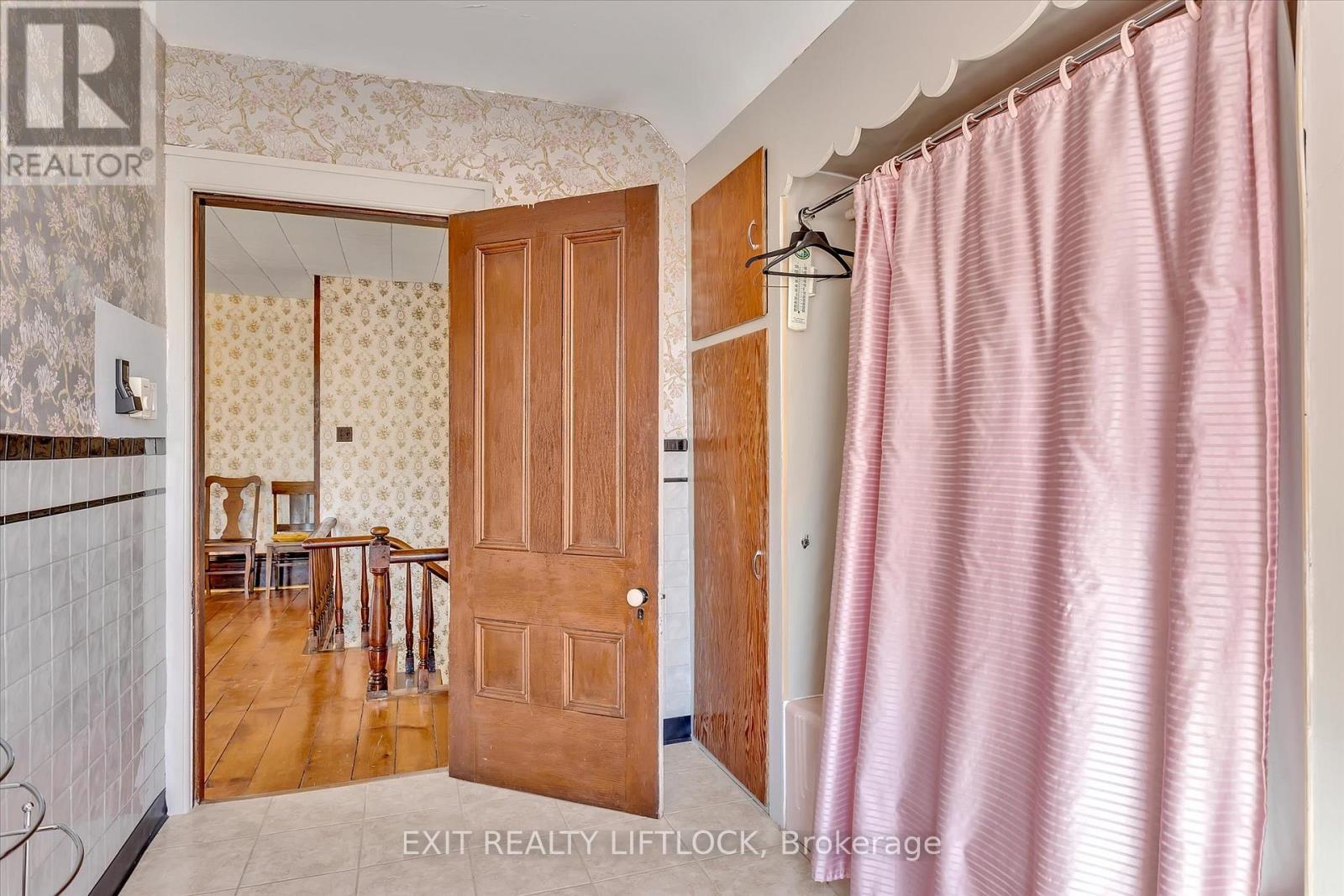 404 Morton Line, Cavan Monaghan, Ontario  L0A 1C0 - Photo 15 - X12155185