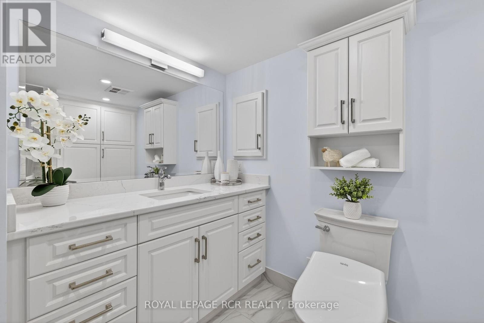 213 - 14924 Yonge Street, Aurora, Ontario  L4G 6H7 - Photo 28 - N12747746