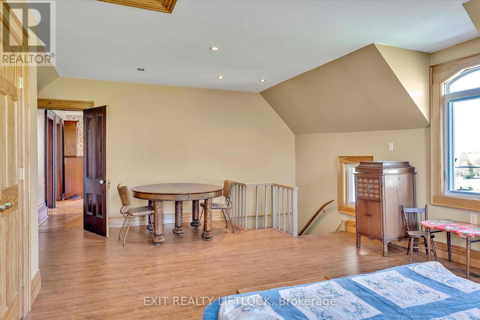 404 Morton Line, Cavan Monaghan, Ontario  L0A 1C0 - Photo 6 - X12155185