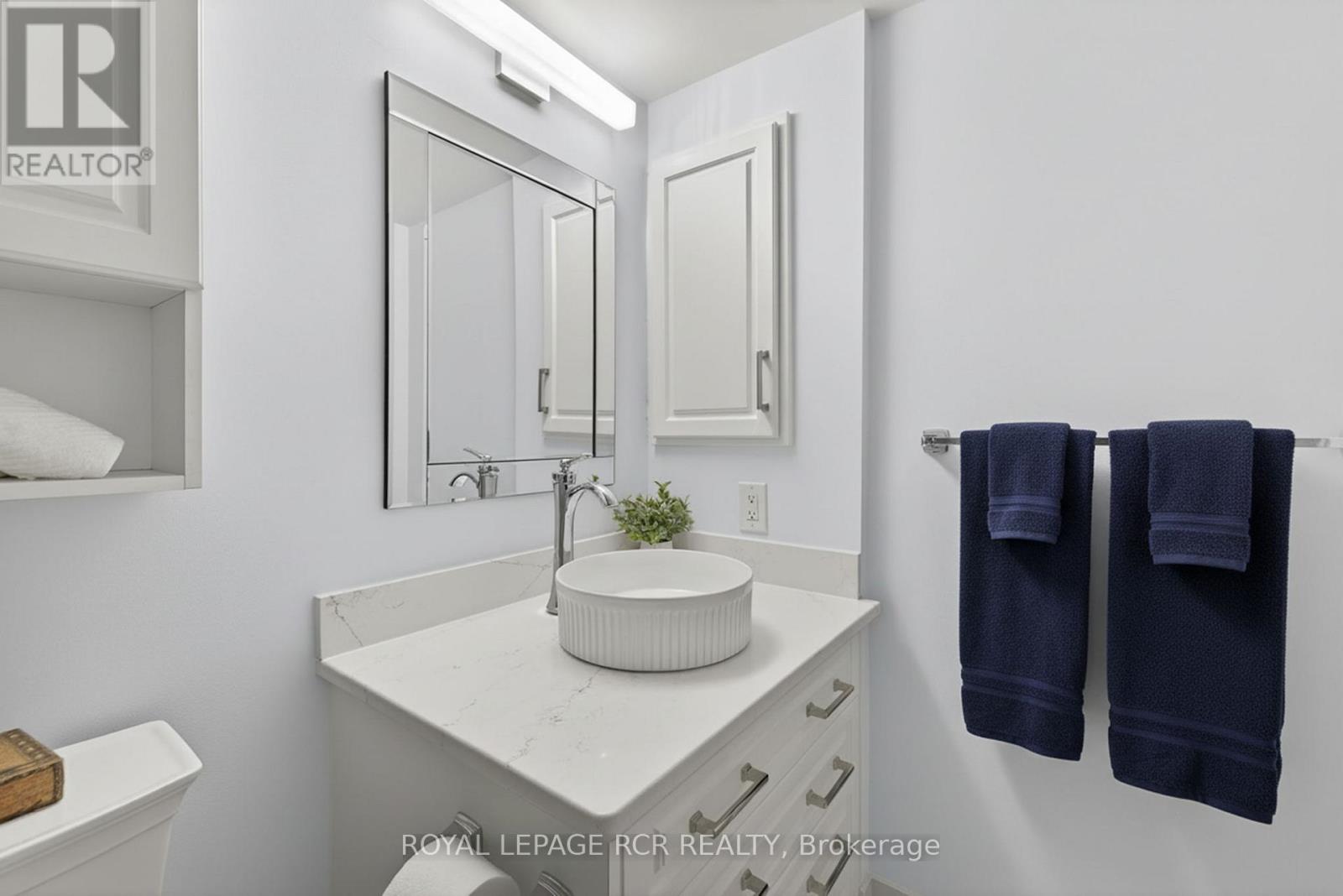 213 - 14924 Yonge Street, Aurora, Ontario  L4G 6H7 - Photo 24 - N12747746