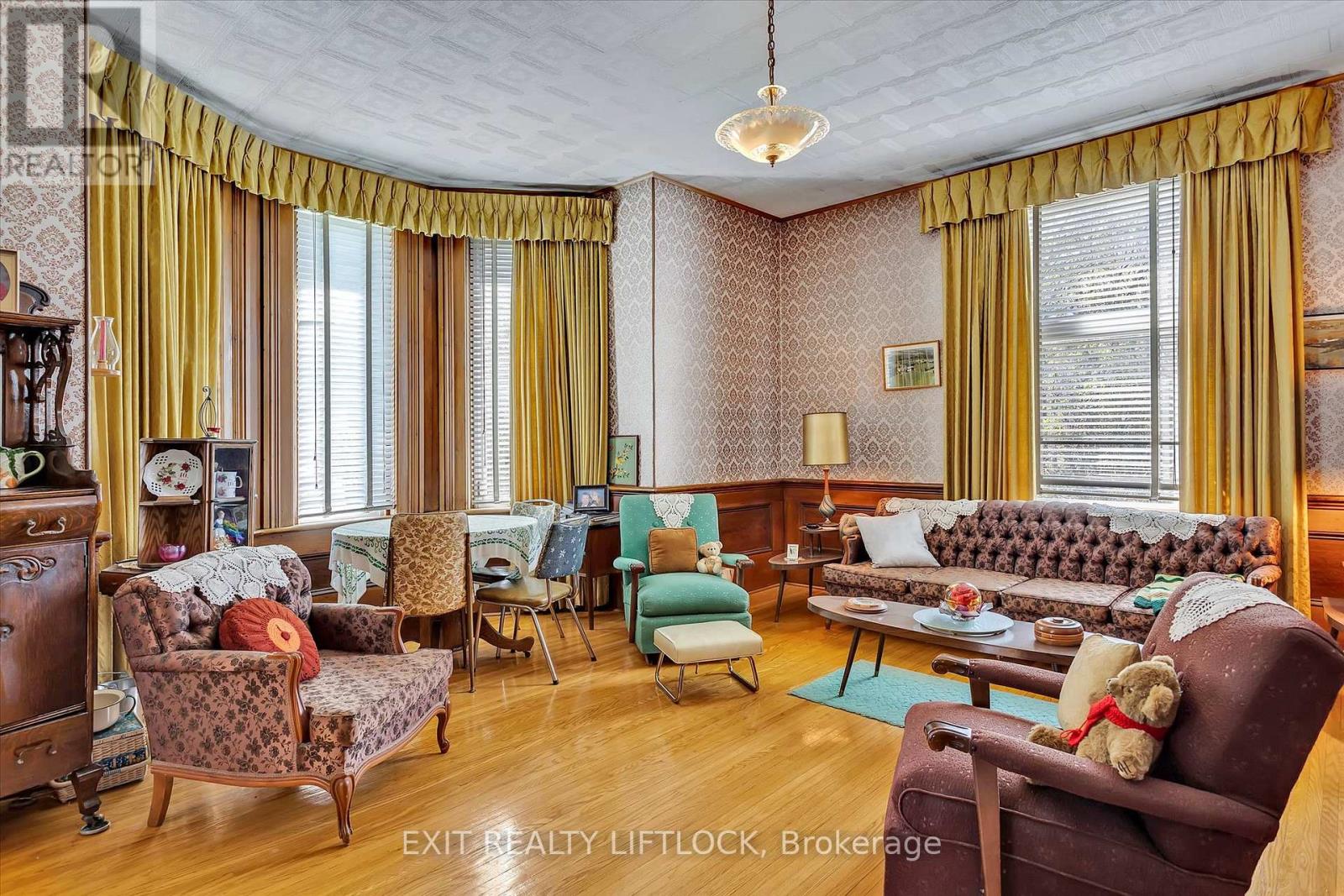 404 Morton Line, Cavan Monaghan, Ontario  L0A 1C0 - Photo 4 - X12155185