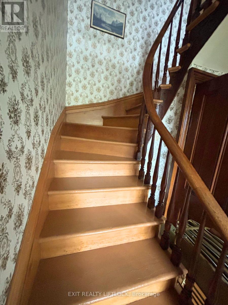 404 Morton Line, Cavan Monaghan, Ontario  L0A 1C0 - Photo 3 - X12155185