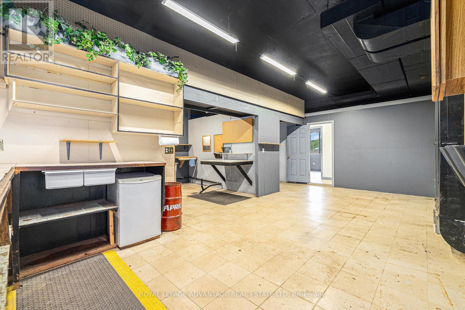 3719 Highway 15 Highway N, Rideau Lakes, Ontario  K0G 1E0 - Photo 10 - X12368263