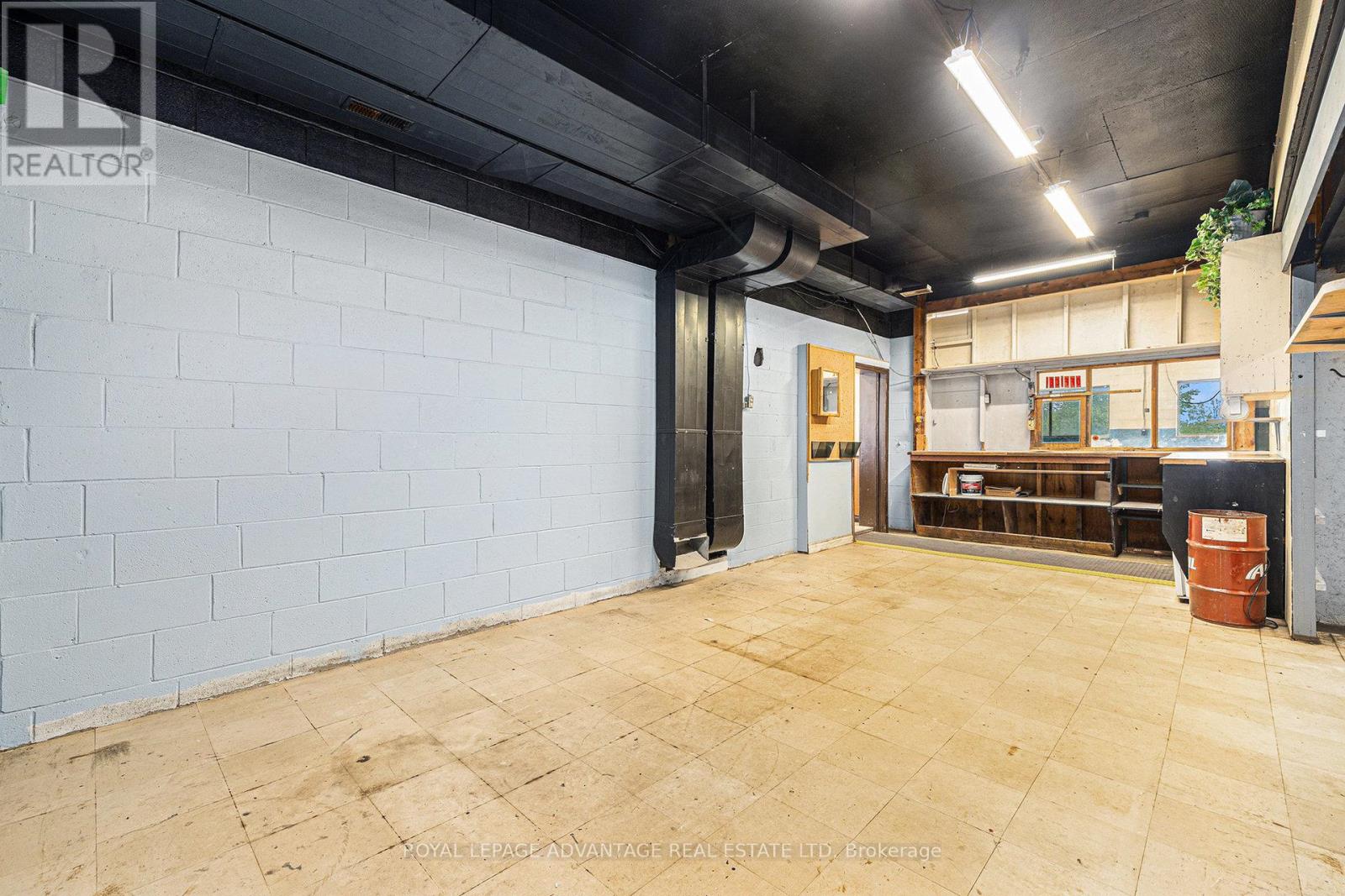 3719 Highway 15 Highway N, Rideau Lakes, Ontario  K0G 1E0 - Photo 13 - X12368263