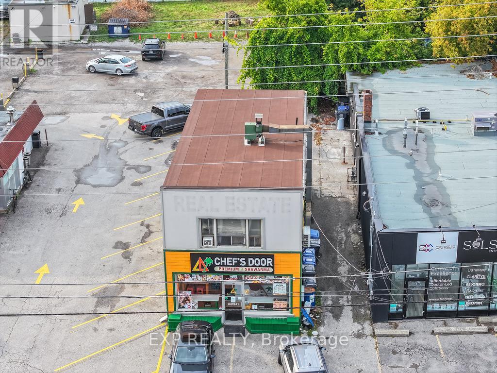 723 LAKESHORE ROAD E, Mississauga, Ontario