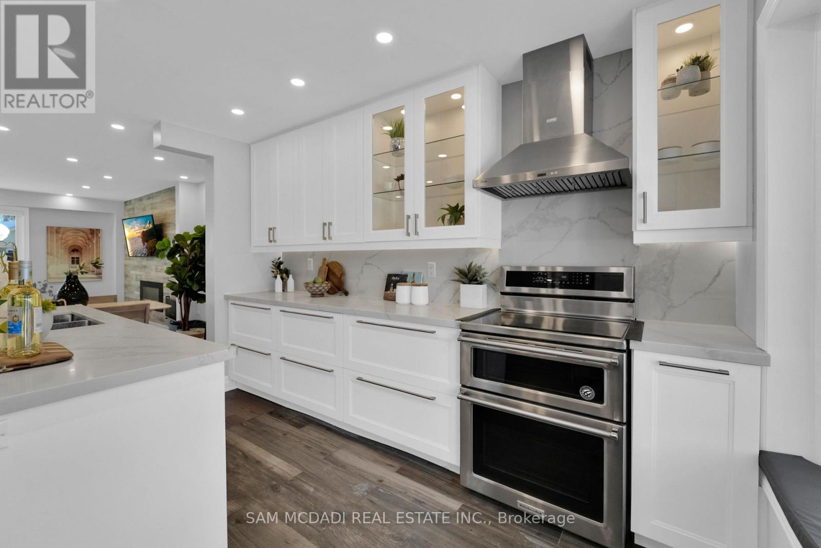 5 Bow River Crescent S, Mississauga, Ontario  L5N 1J1 - Photo 11 - W12748356