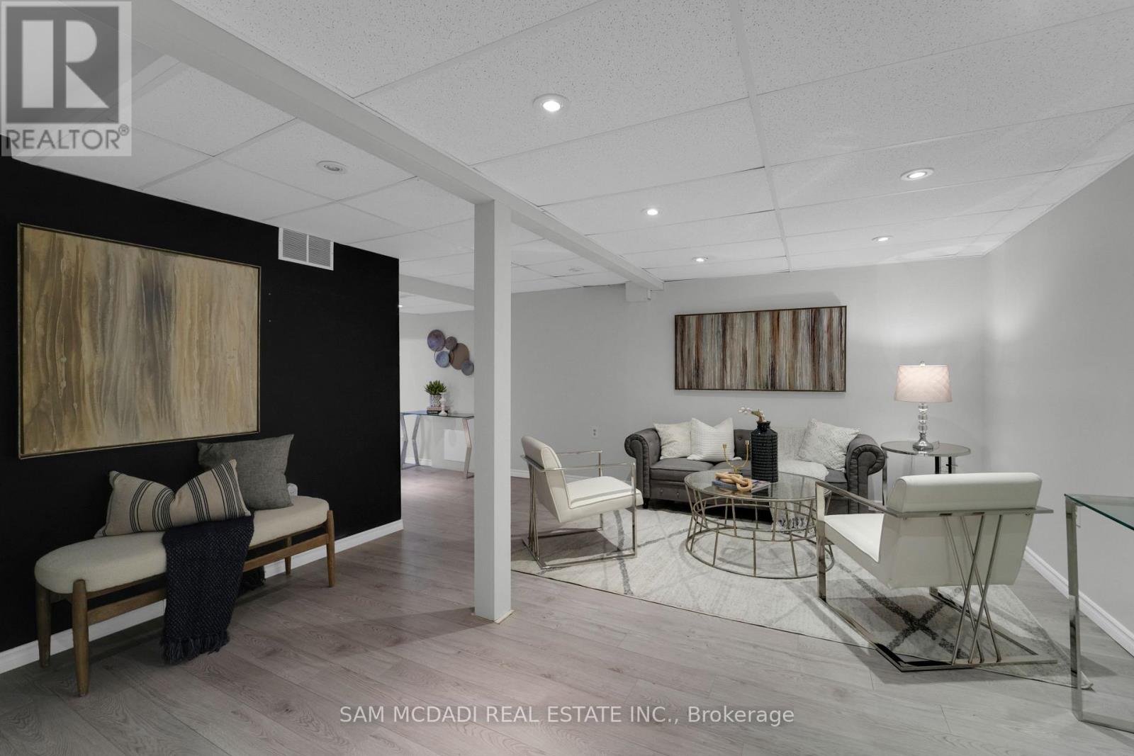 5 Bow River Crescent S, Mississauga, Ontario  L5N 1J1 - Photo 33 - W12748356