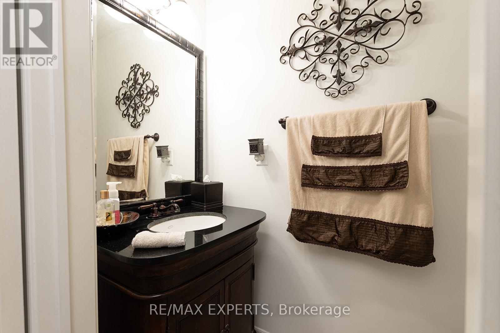 34 Laurentide Crescent, Brampton, Ontario  L6P 1Y4 - Photo 23 - W12748412