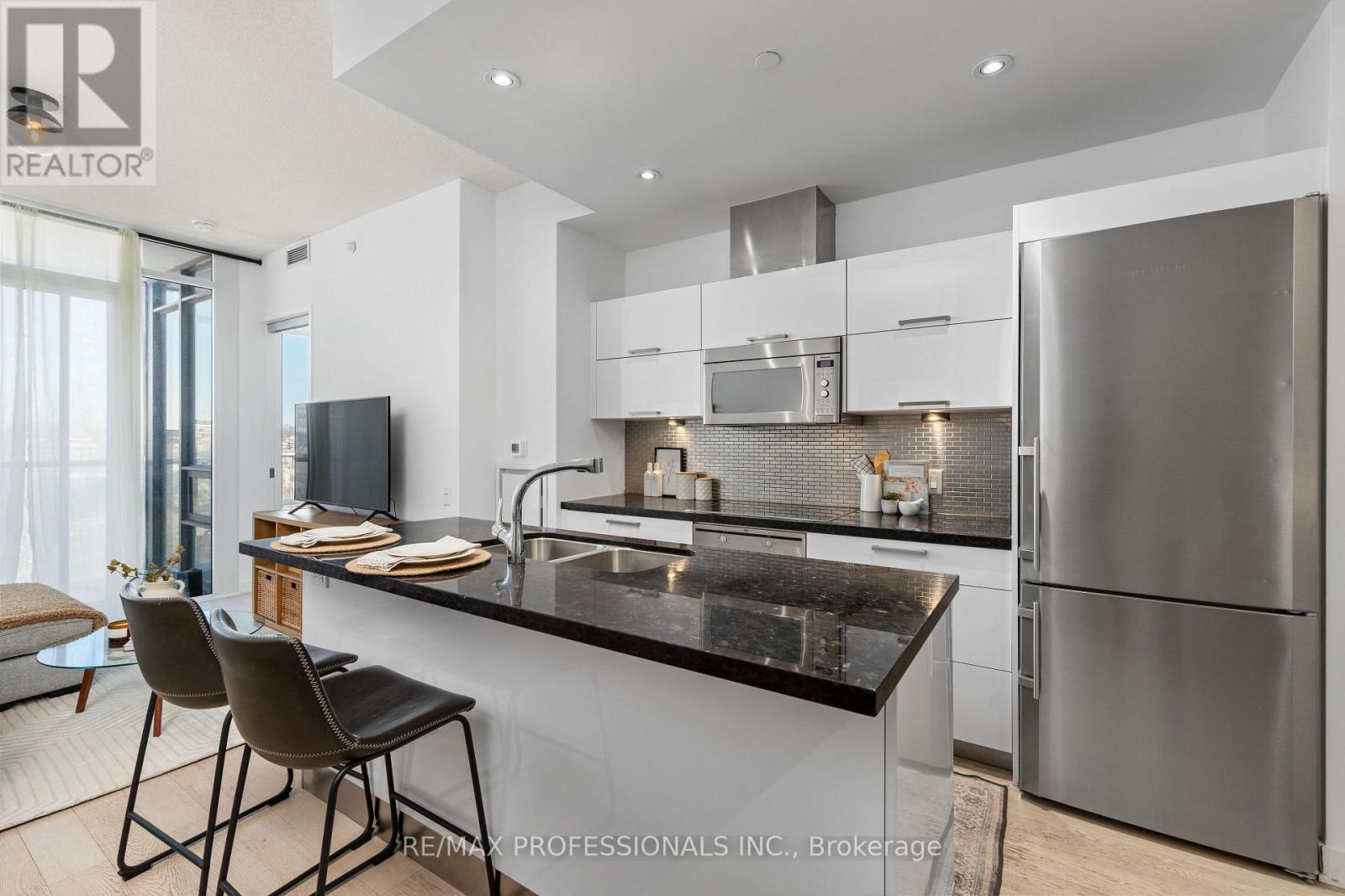 712 - 88 Park Lawn Road, Toronto, Ontario  M8Y 0B5 - Photo 7 - W12748418