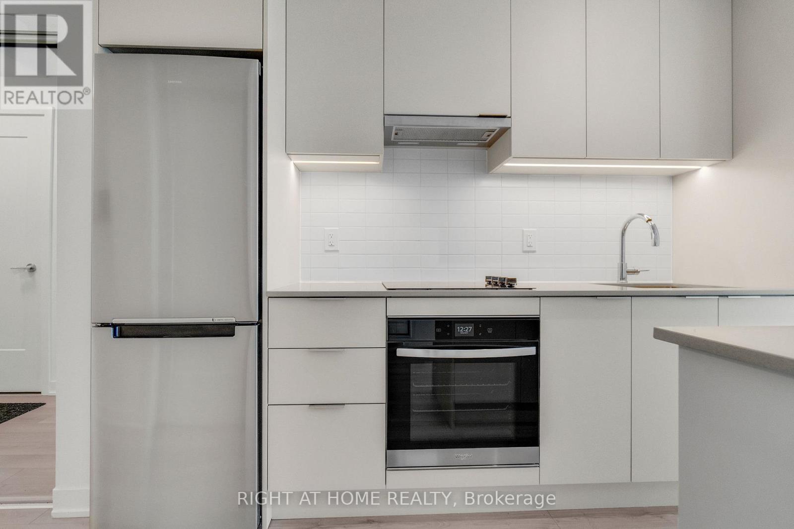 902 - 3071 Trafalgar Road, Oakville, Ontario  L6H 8C6 - Photo 15 - W12748458