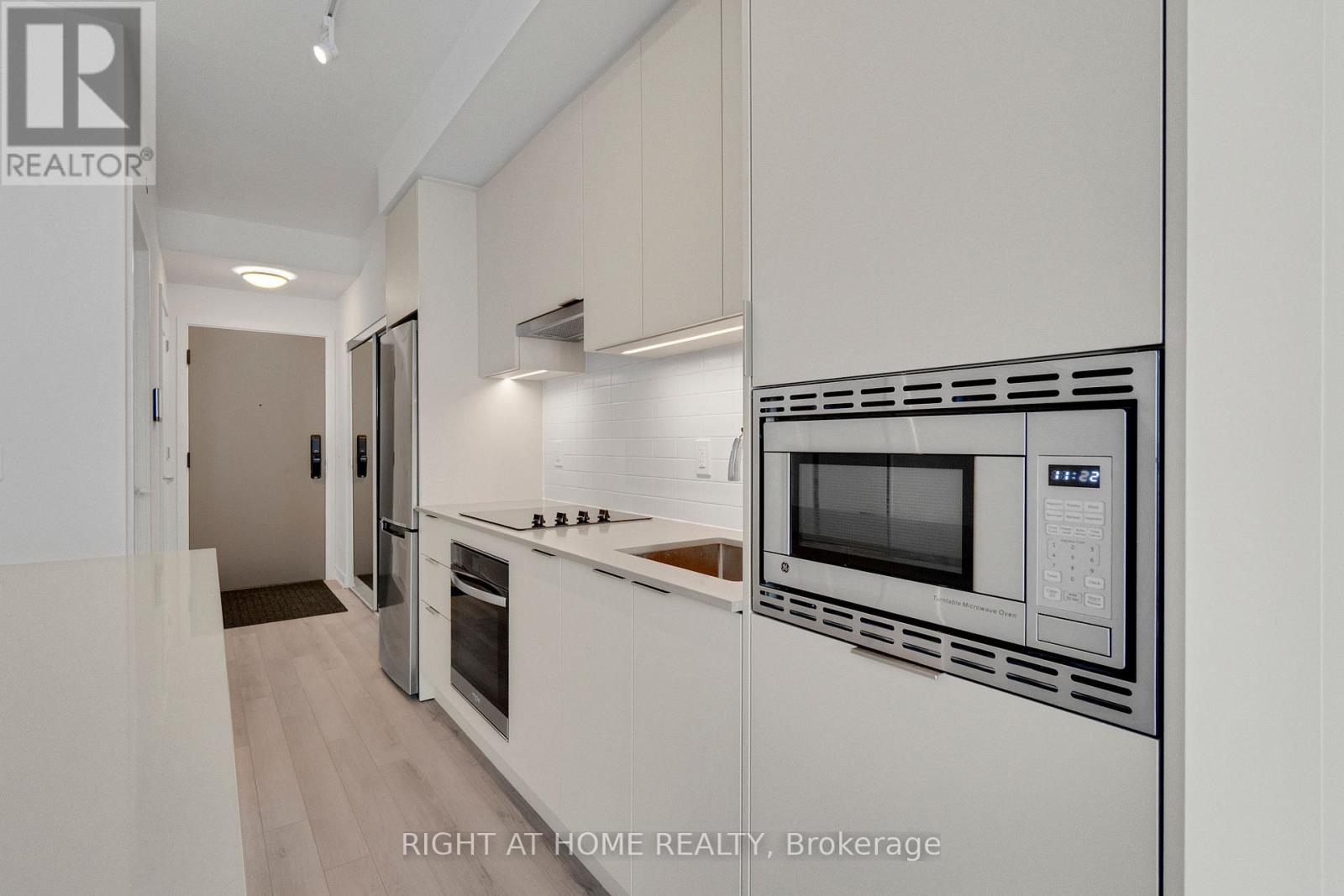 902 - 3071 Trafalgar Road, Oakville, Ontario  L6H 8C6 - Photo 16 - W12748458