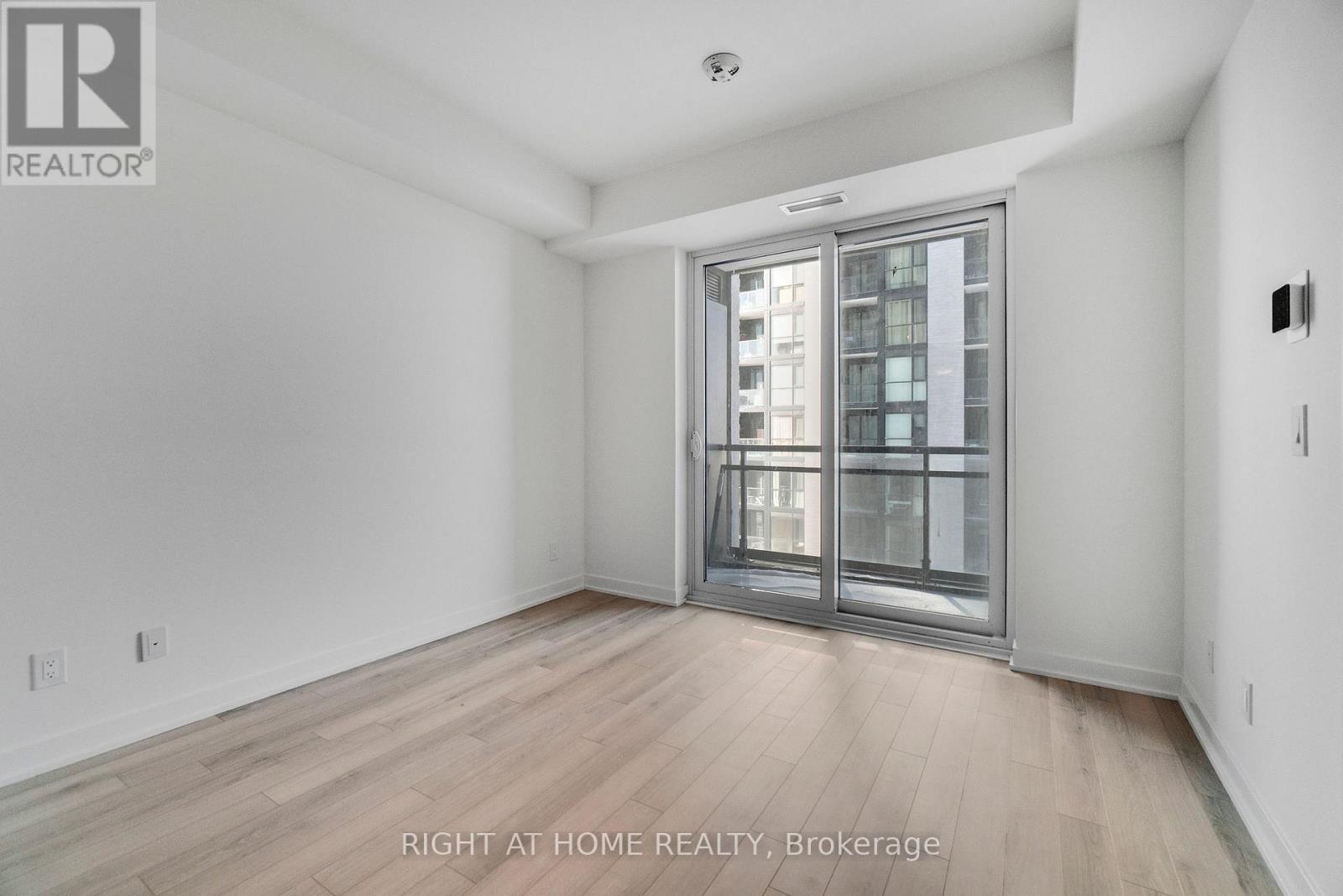 902 - 3071 Trafalgar Road, Oakville, Ontario  L6H 8C6 - Photo 17 - W12748458