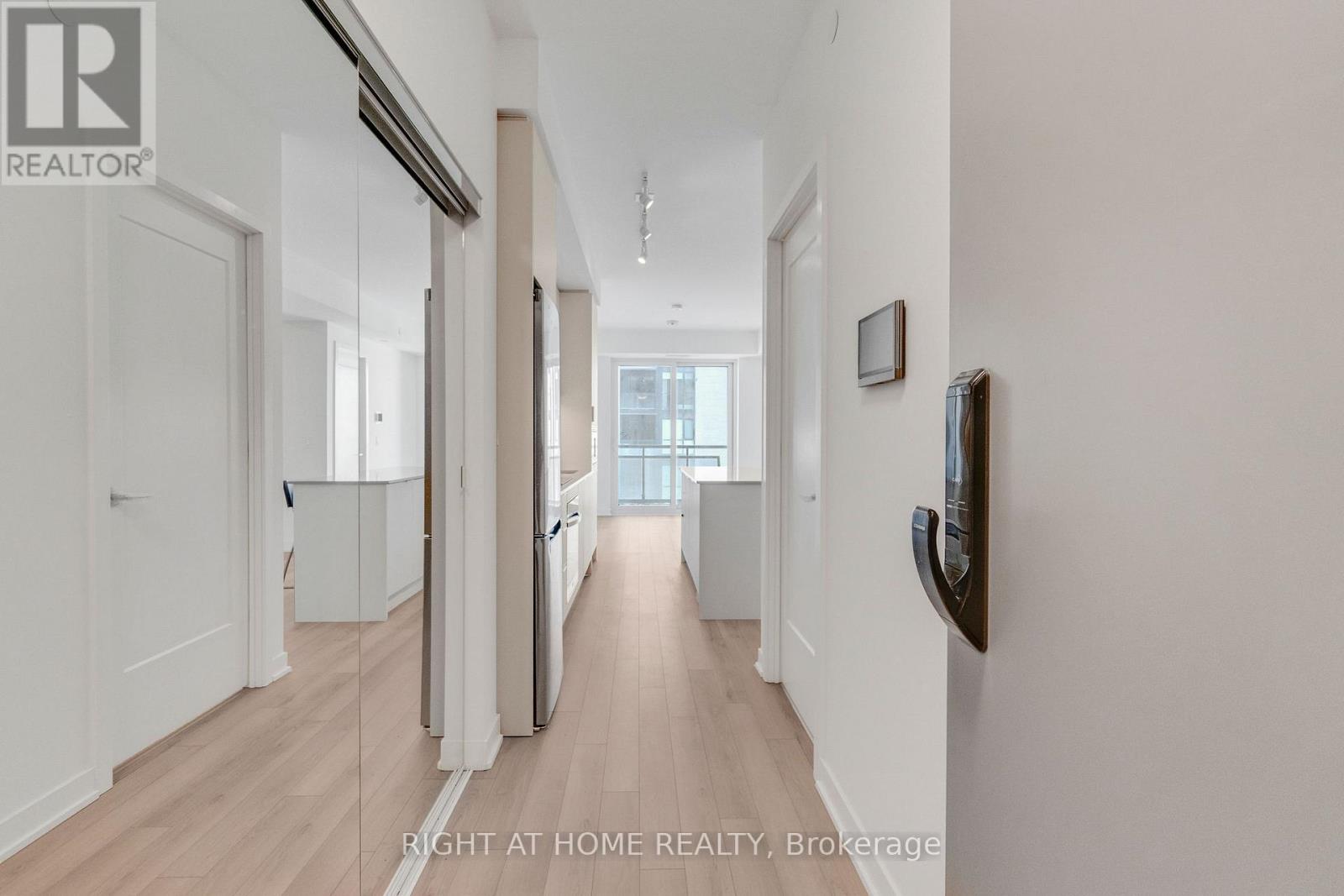 902 - 3071 Trafalgar Road, Oakville, Ontario  L6H 8C6 - Photo 9 - W12748458