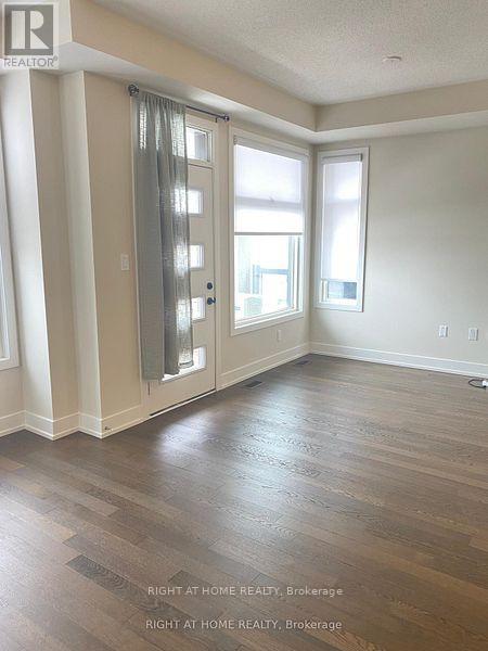 1284 Muller Lane, Oakville, Ontario  L6H 7G1 - Photo 11 - W12748466