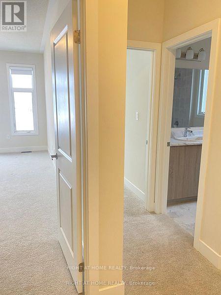 1284 Muller Lane, Oakville, Ontario  L6H 7G1 - Photo 16 - W12748466