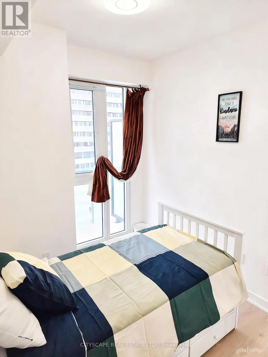 2703 - 3900 Confederation Parkway, Mississauga, Ontario  L5B 0M3 - Photo 11 - W12748478