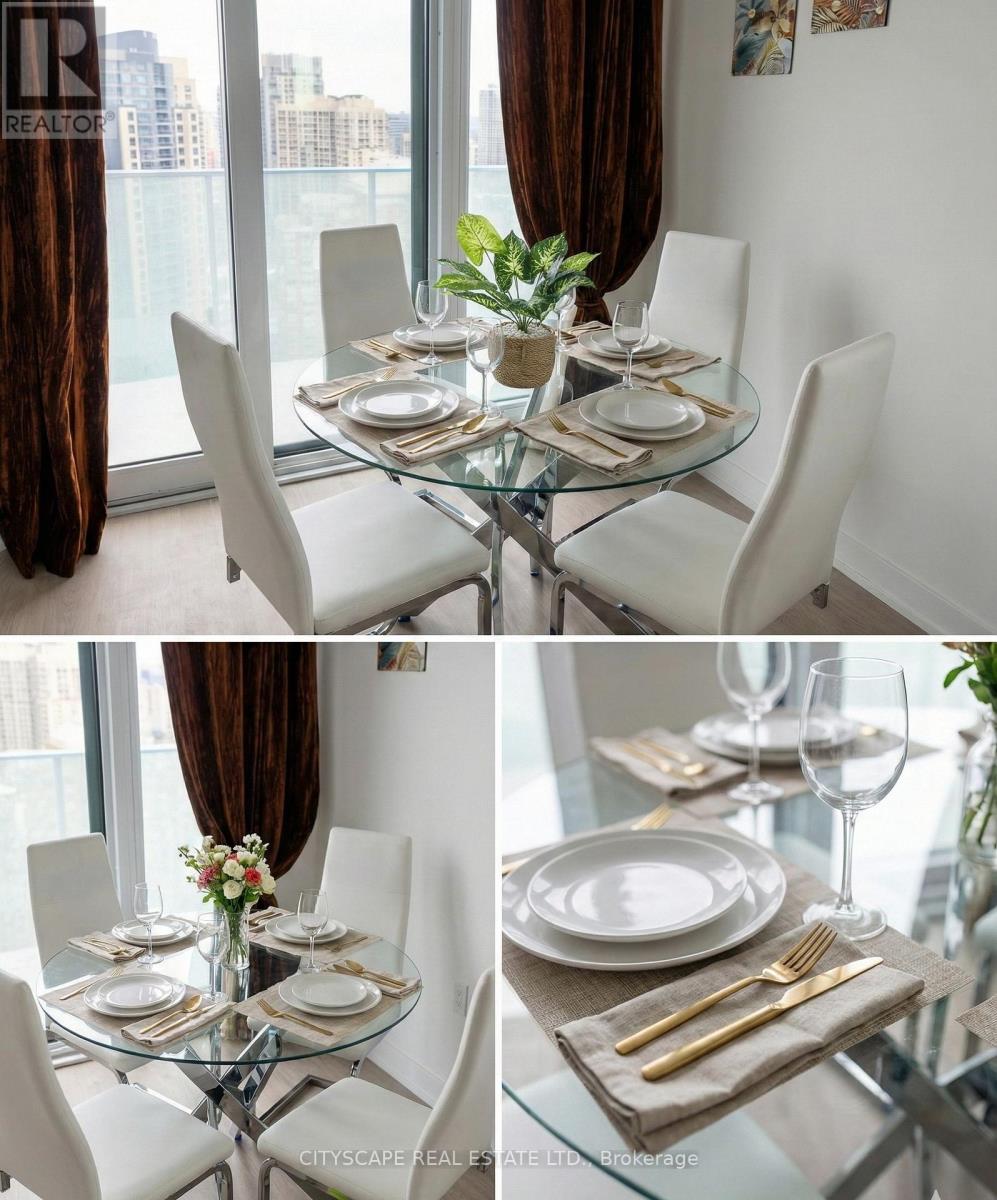 2703 - 3900 Confederation Parkway, Mississauga, Ontario  L5B 0M3 - Photo 2 - W12748478