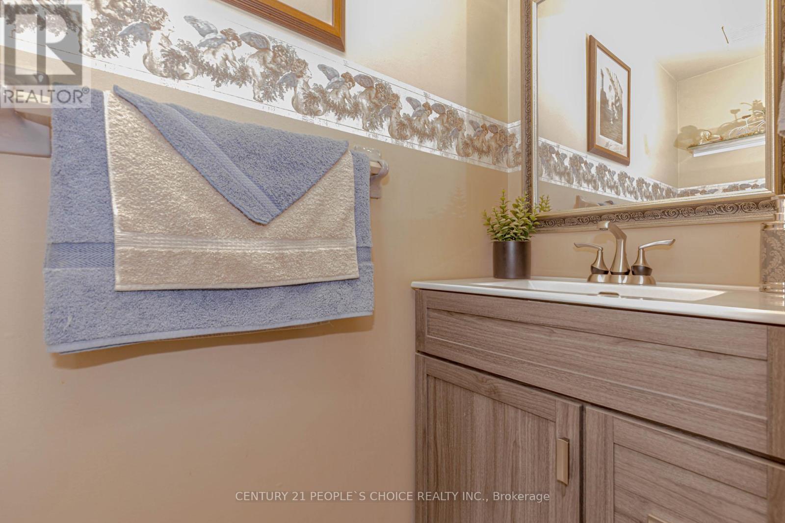 100 Blue Spruce Street, Brampton, Ontario  L6R 1C3 - Photo 17 - W12748484