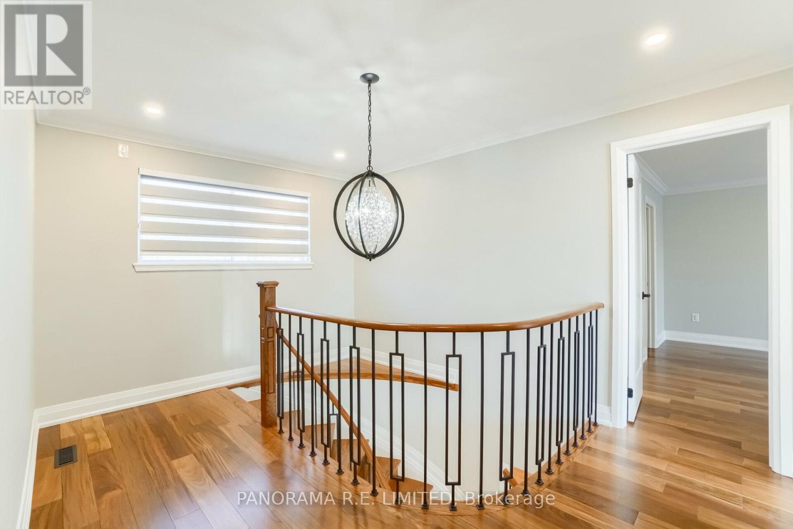 100 Poplar Heights Drive, Toronto, Ontario  M9A 4Z4 - Photo 23 - W12748486