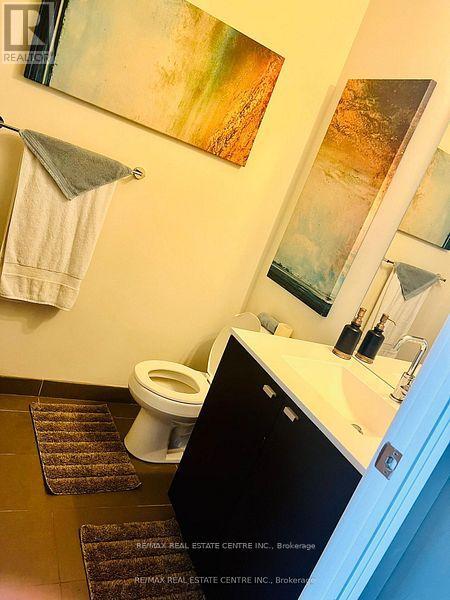 1010 - 105 The Queensway, Toronto, Ontario  M6S 5B5 - Photo 14 - W12748506