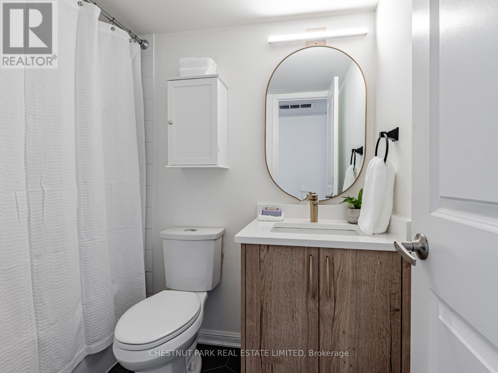 202 - 16 Foundry Avenue, Toronto, Ontario  M6H 0A9 - Photo 22 - W12748510