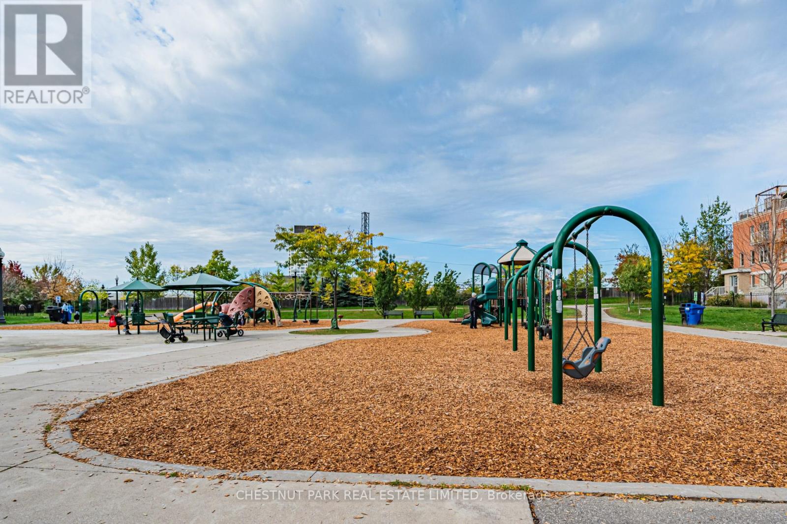 202 - 16 Foundry Avenue, Toronto, Ontario  M6H 0A9 - Photo 39 - W12748510