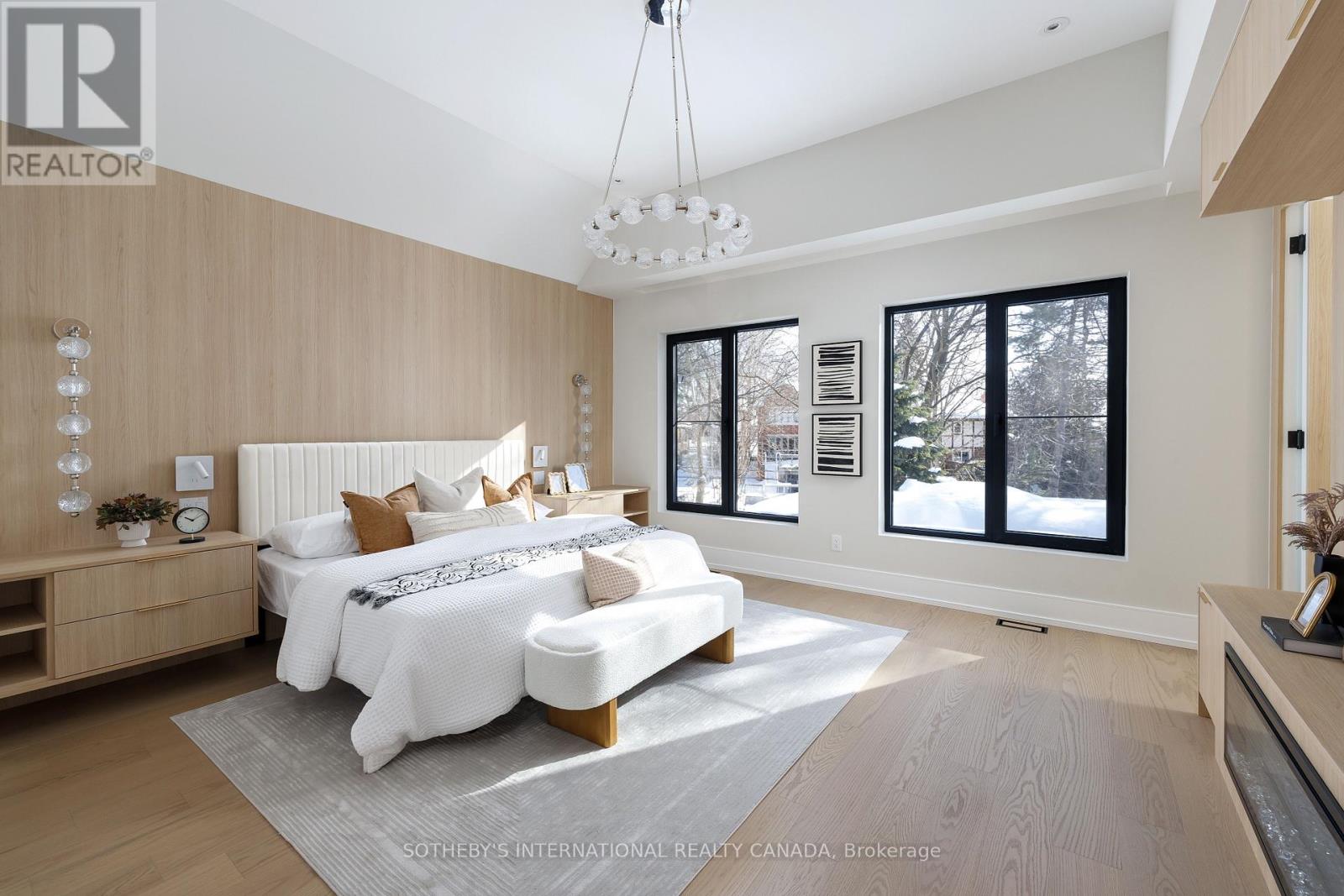 30 Orchard Crescent, Toronto, Ontario  M8Z 3E1 - Photo 22 - W12748540