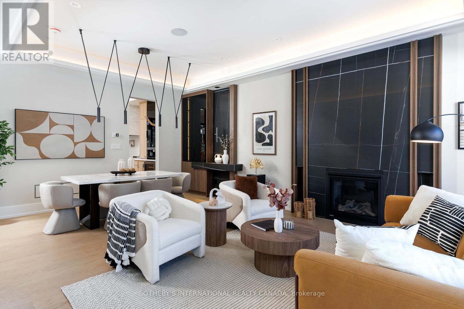 30 Orchard Crescent, Toronto, Ontario  M8Z 3E1 - Photo 5 - W12748540