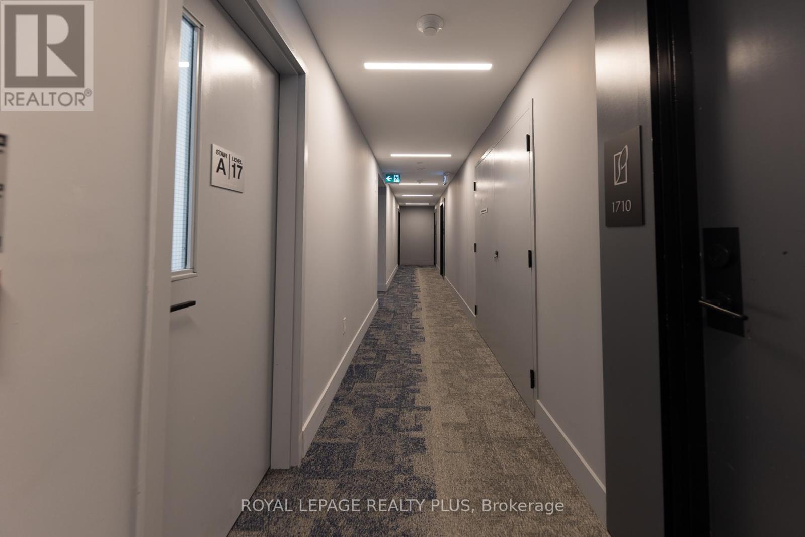 1710 - 430 Square One Drive, Mississauga, Ontario  L5B 0L6 - Photo 30 - W12748550