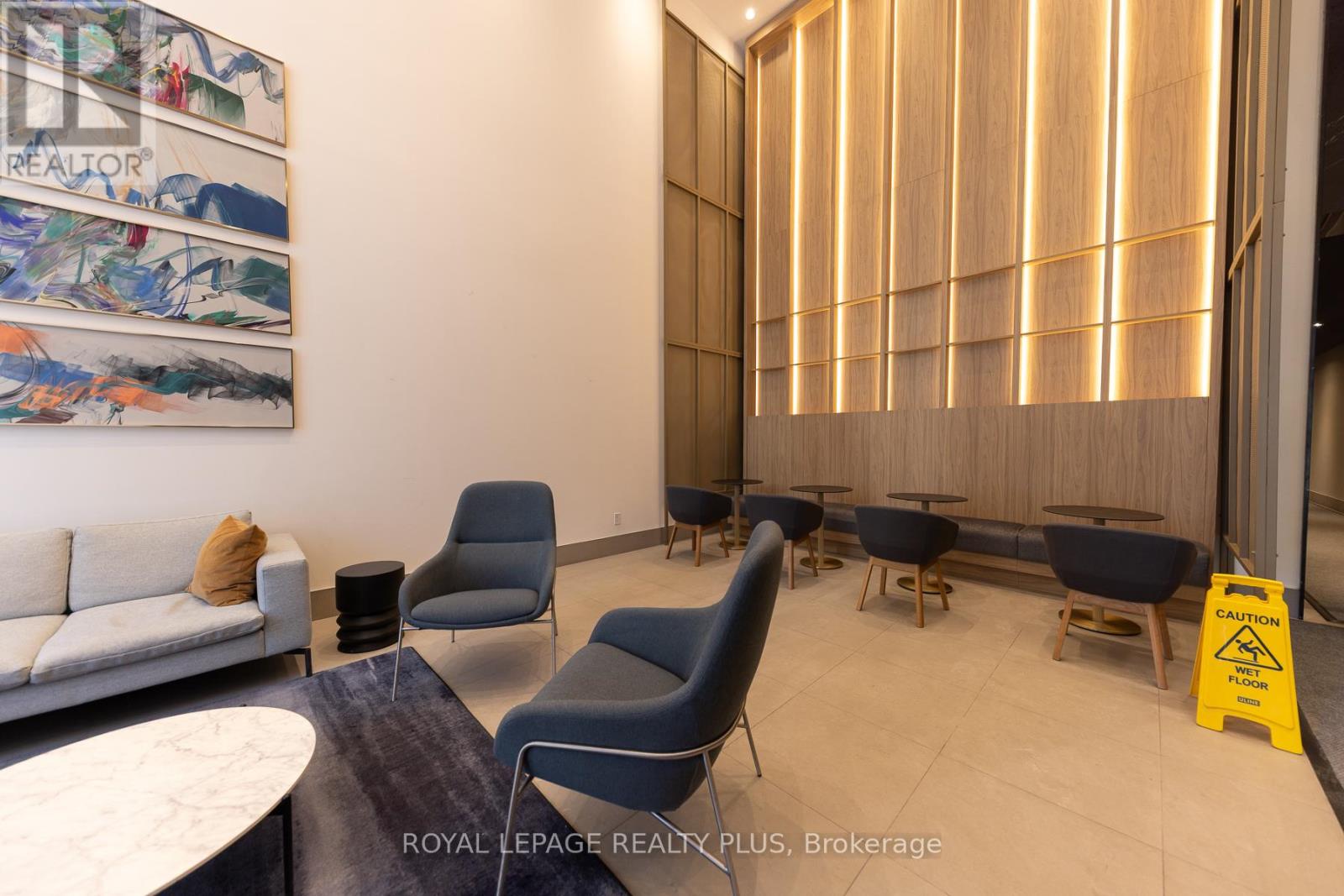 1710 - 430 Square One Drive, Mississauga, Ontario  L5B 0L6 - Photo 32 - W12748550