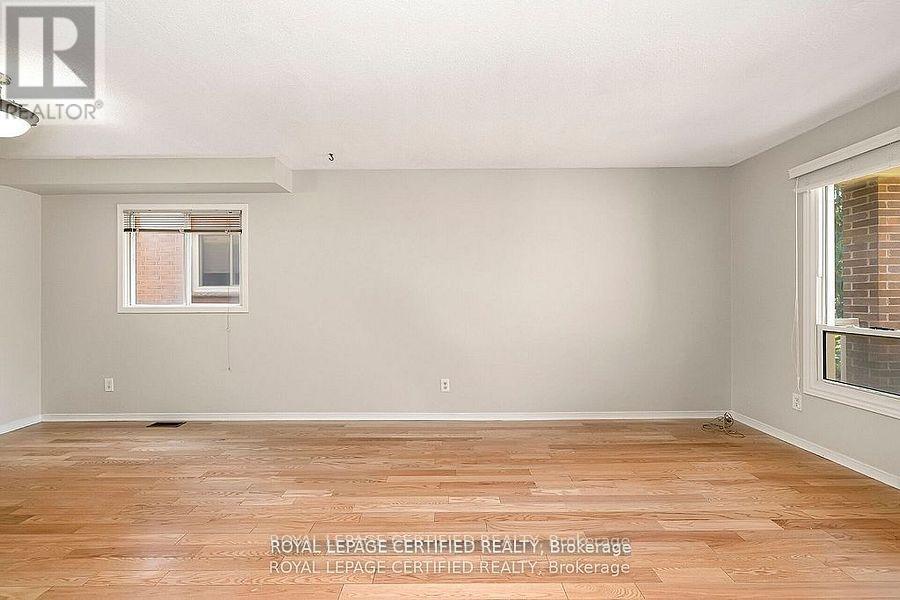 348 Lisa Marie Drive, Orangeville, Ontario  L9W 4M4 - Photo 6 - W12748578