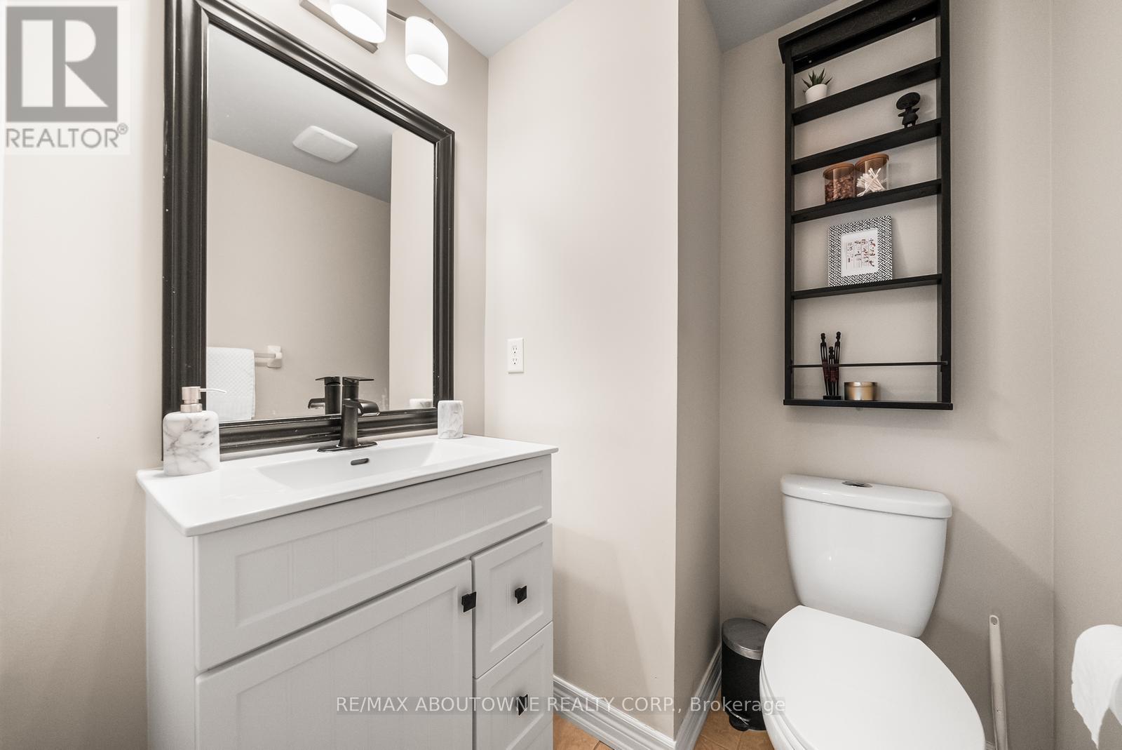 7 - 2321 Parkhaven Boulevard, Oakville, Ontario  L6H 7S3 - Photo 17 - W12748584