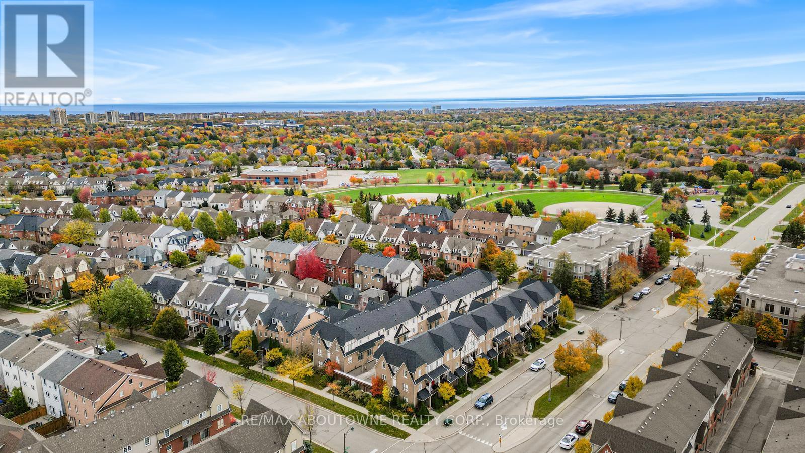 7 - 2321 Parkhaven Boulevard, Oakville, Ontario  L6H 7S3 - Photo 33 - W12748584