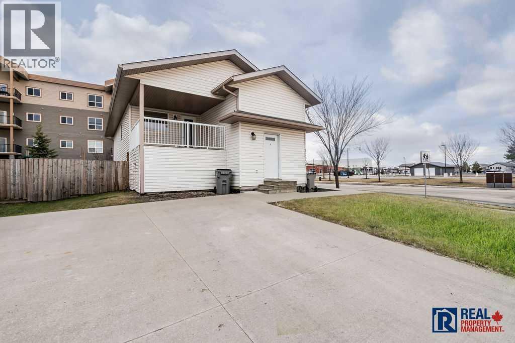 12901 93 Street, Grande Prairie, Alberta  T8X 1S6 - Photo 2 - A2276055