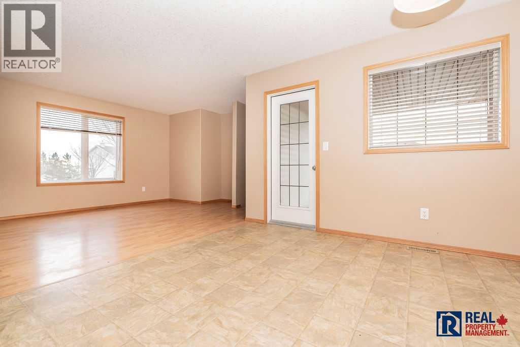 12901 93 Street, Grande Prairie, Alberta  T8X 1S6 - Photo 8 - A2276055