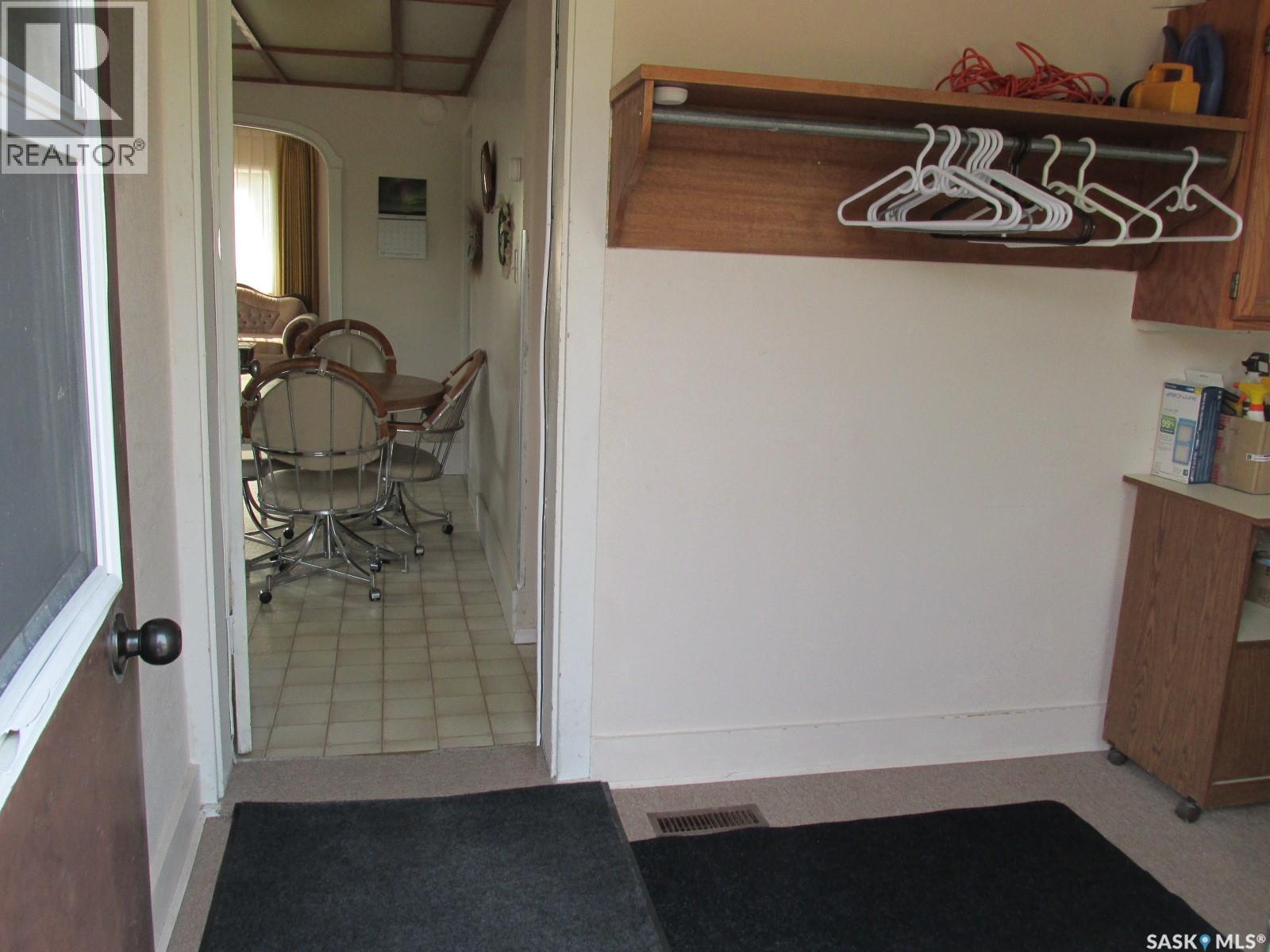 115 Lucille Crescent, Nipawin, Saskatchewan  S0E 1E0 - Photo 11 - SK010003