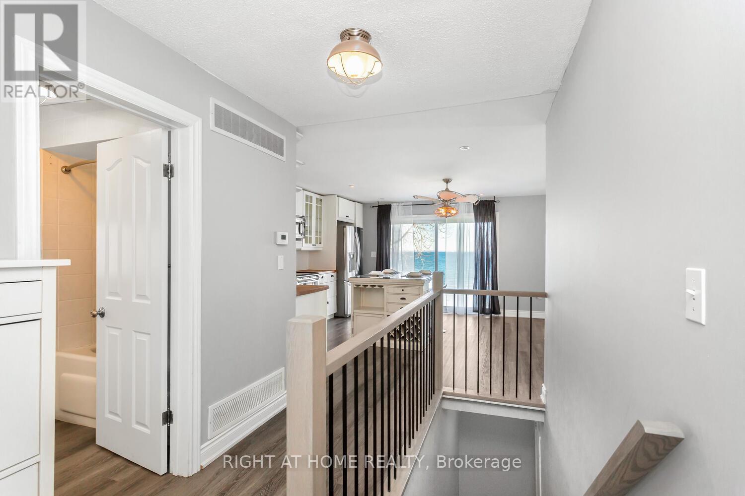 18 1/2 Lakeshore Drive, Hamilton, Ontario  L8E 5C6 - Photo 41 - X12748338