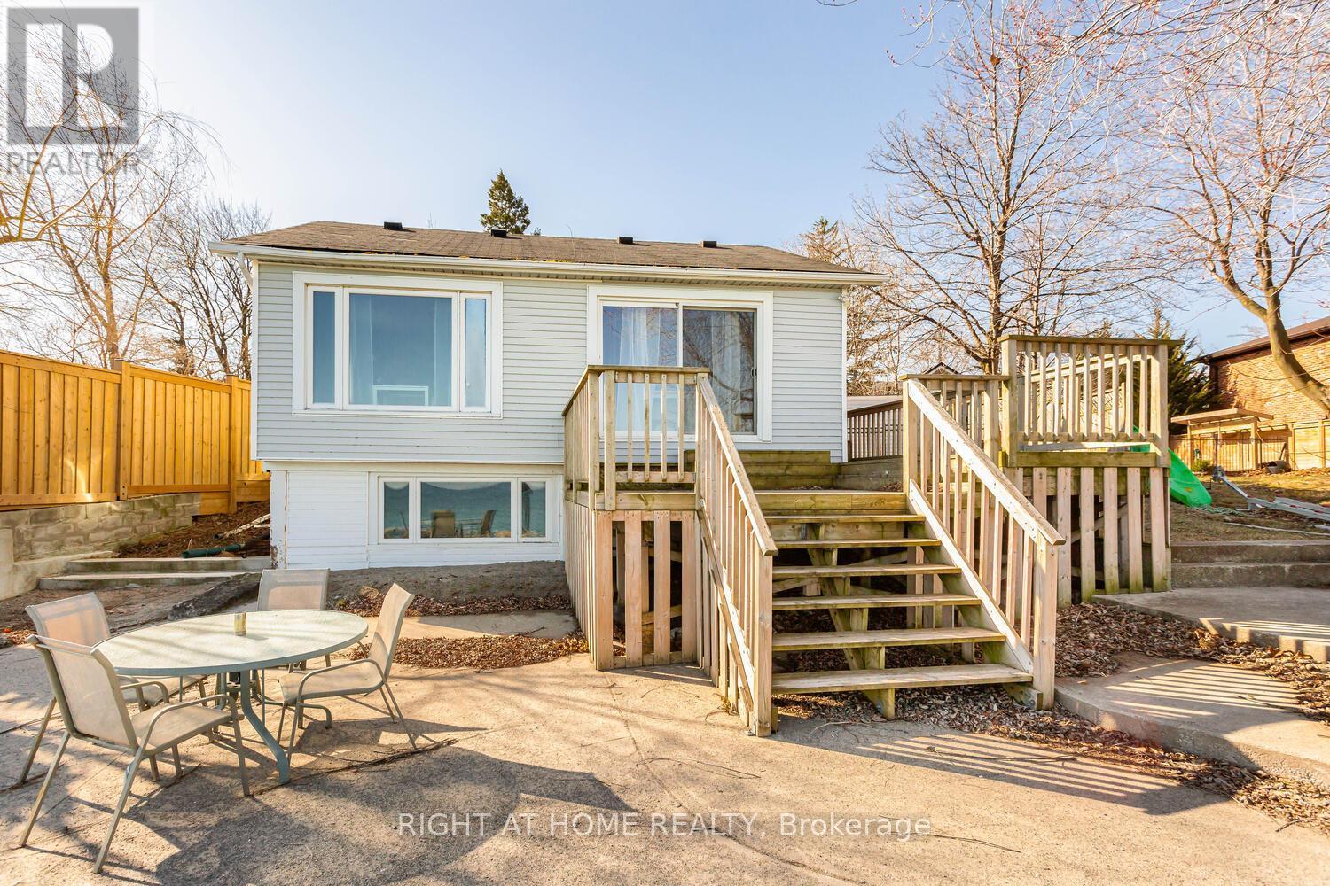 18 1/2 Lakeshore Drive, Hamilton, Ontario  L8E 5C6 - Photo 6 - X12748338
