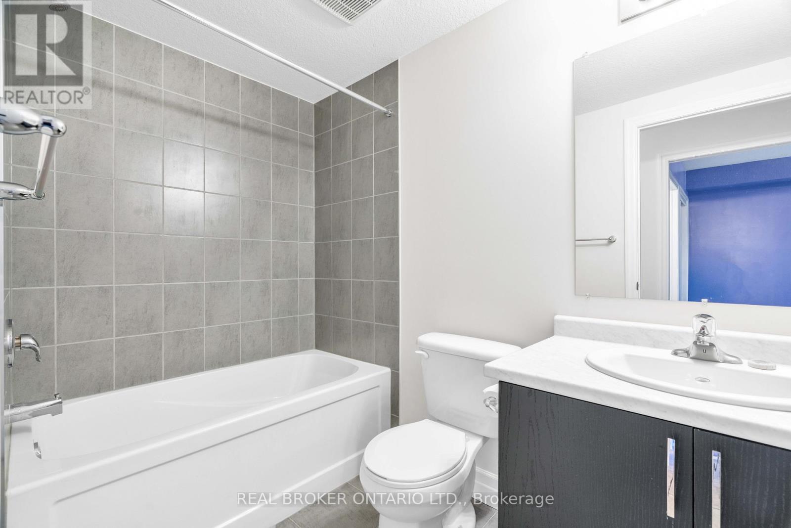 F - 168 Rochefort Street, Kitchener, Ontario  N2R 0P5 - Photo 23 - X12748560