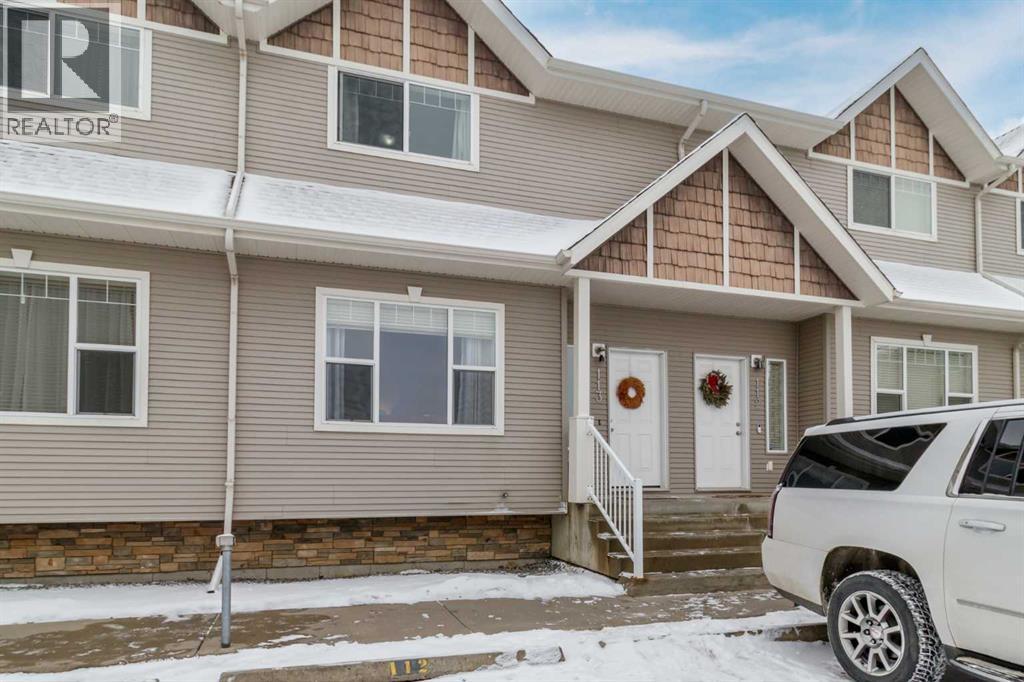 113, 50 Lucky Place, Sylvan Lake, Alberta  T4S 0E3 - Photo 1 - A2281713