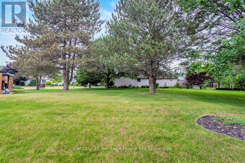 14 Mcdonald Court, Tillsonburg, Ontario  N4G 5L8 - Photo 21 - X12594848