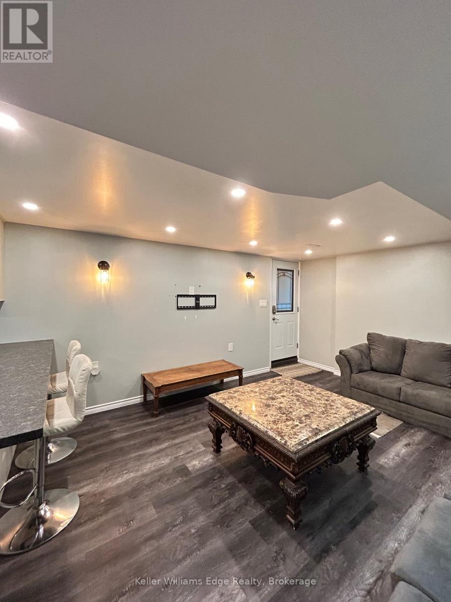 Lower - 15 Hildegard Drive, Hamilton, Ontario  L8K 5S1 - Photo 9 - X12748708