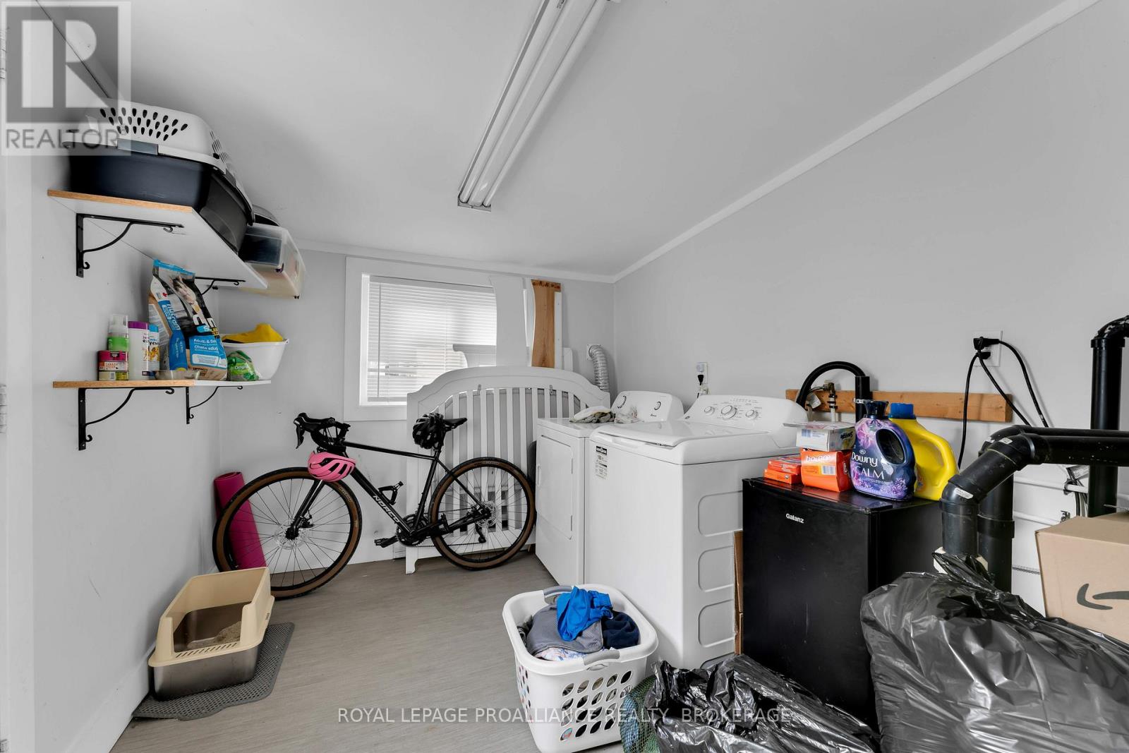 318 Sydenham Street, Kingston (East Of Sir John A. Blvd), Ontario  K7K 3M9 - Photo 15 - X12747574