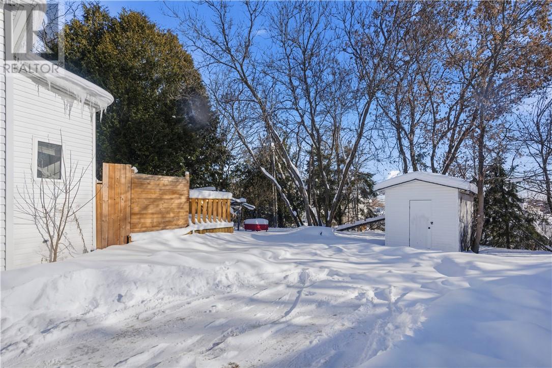 867 Lonsdale Avenue, Greater Sudbury, Ontario  P3B 1K2 - Photo 12 - 2126287