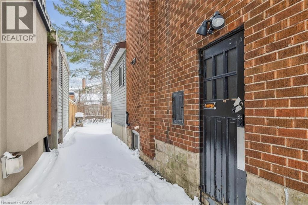 9 Barclay Street, Hamilton, Ontario  L8S 1P1 - Photo 32 - 40801216