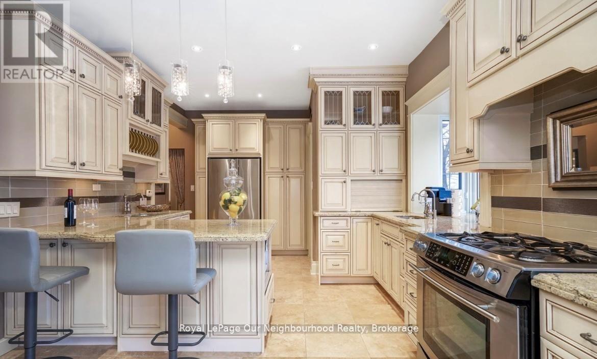 305 Trent Street W, Whitby, Ontario  L1N 1M3 - Photo 16 - E12748632