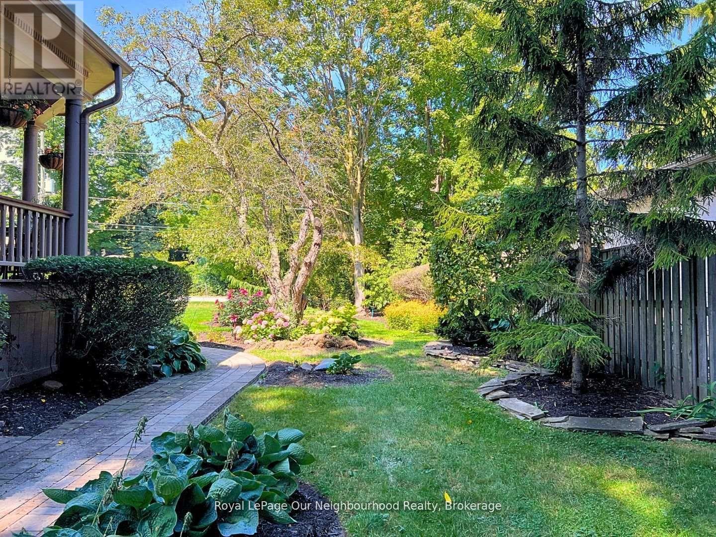 305 Trent Street W, Whitby, Ontario  L1N 1M3 - Photo 40 - E12748632