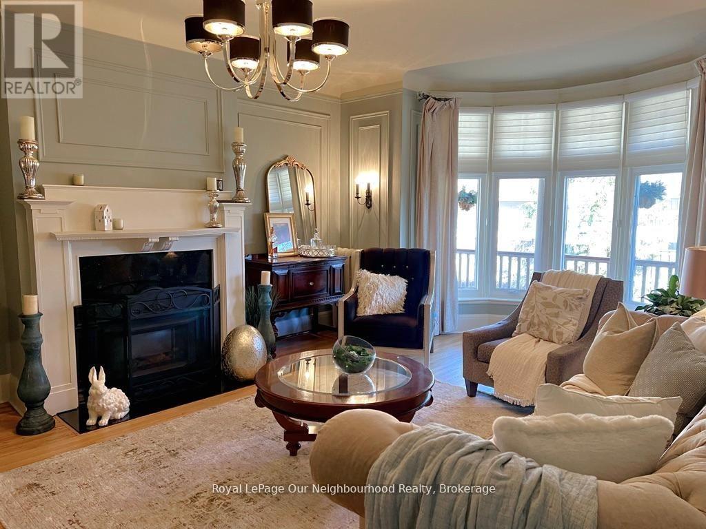 305 Trent Street W, Whitby, Ontario  L1N 1M3 - Photo 9 - E12748632